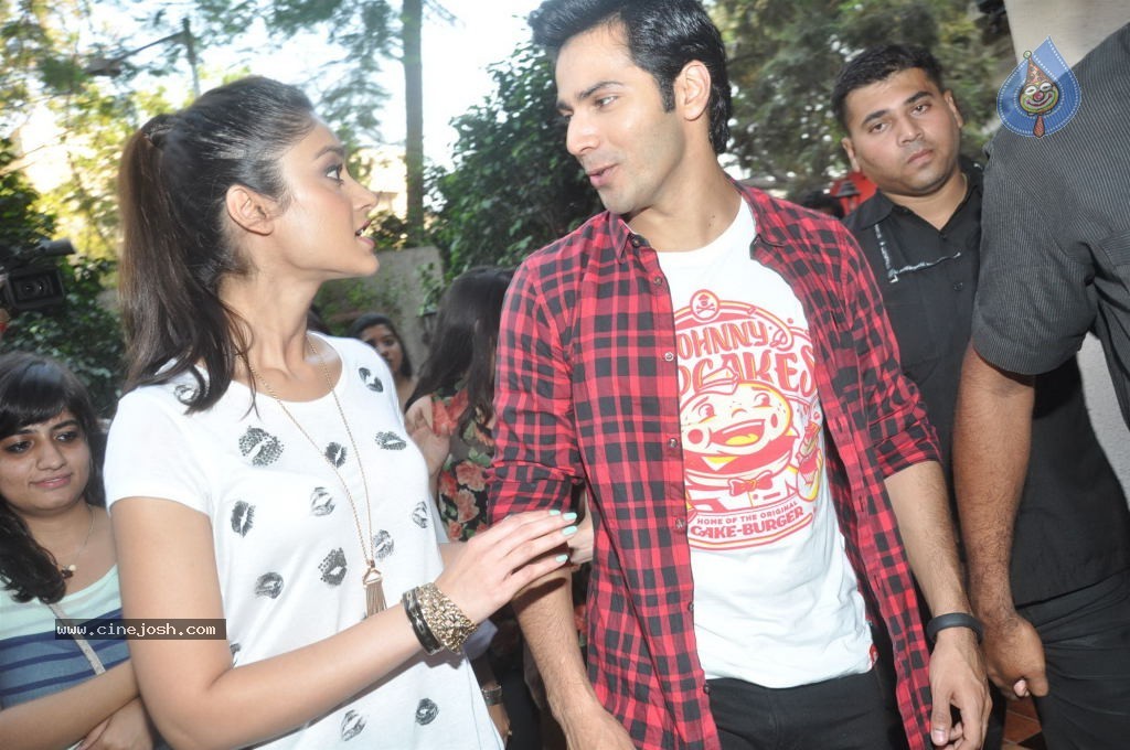 Main Tera Hero Team at Cafe Coffee Day - 36 / 42 photos