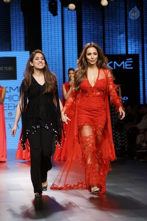 Malaika Arora at LFW Winter Festive 2017 - 2 / 21 photos