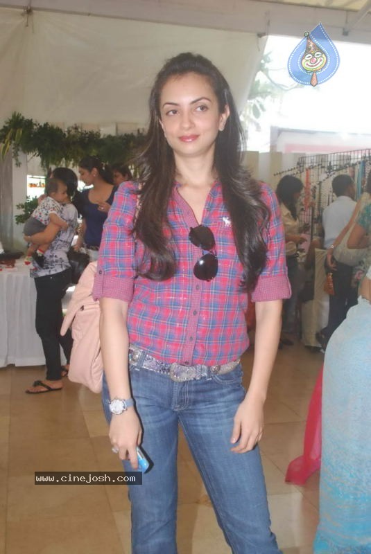 Mana Shetty Araaish Shopping Soiree Event - 2 / 65 photos