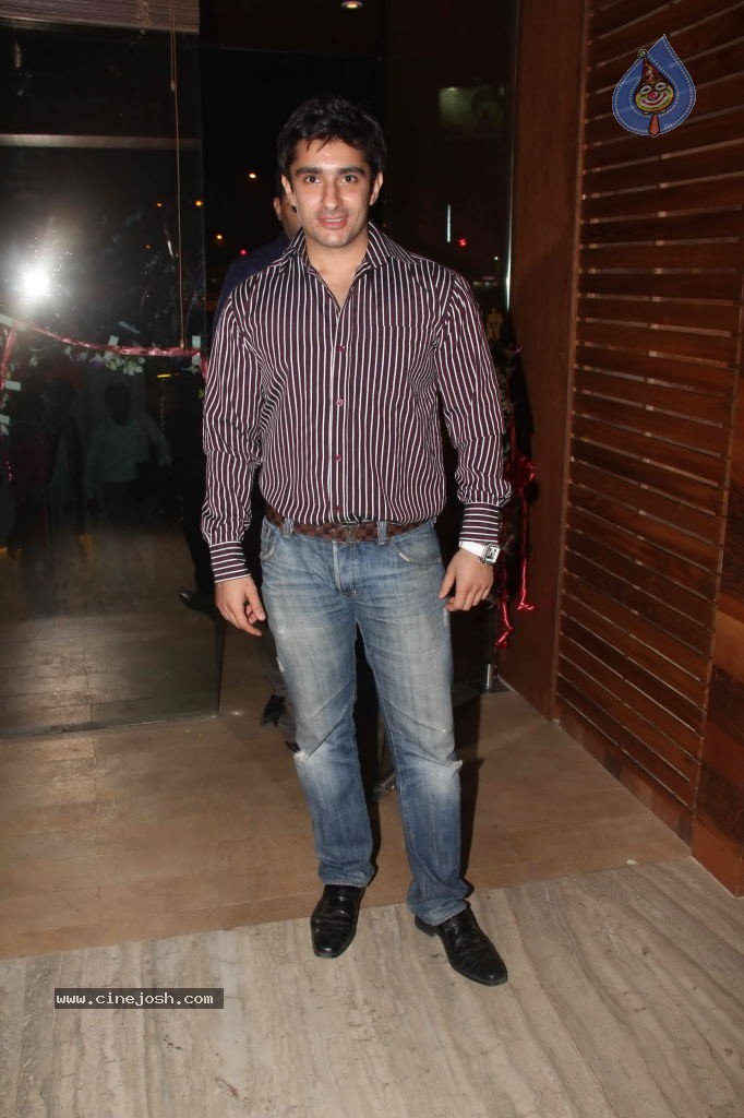 Celebs at Mangiamo Restaurant n Bar Launch - 10 / 106 photos