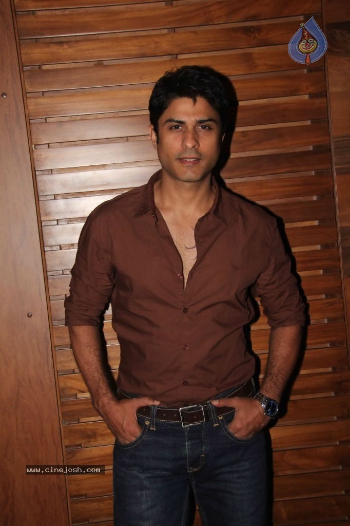 Celebs at Mangiamo Restaurant n Bar Launch - 90 / 106 photos