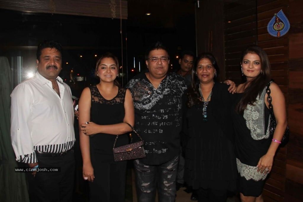 Celebs at Mangiamo Restaurant n Bar Launch - 100 / 106 photos