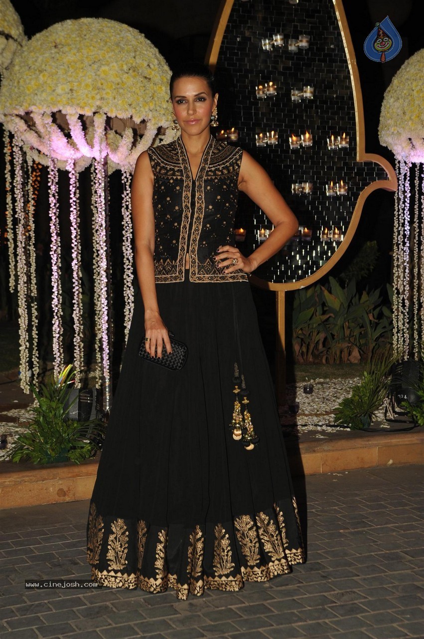 Manish Malhotra Niece Riddhi Malhotra Wedding Reception - 43 / 125 photos