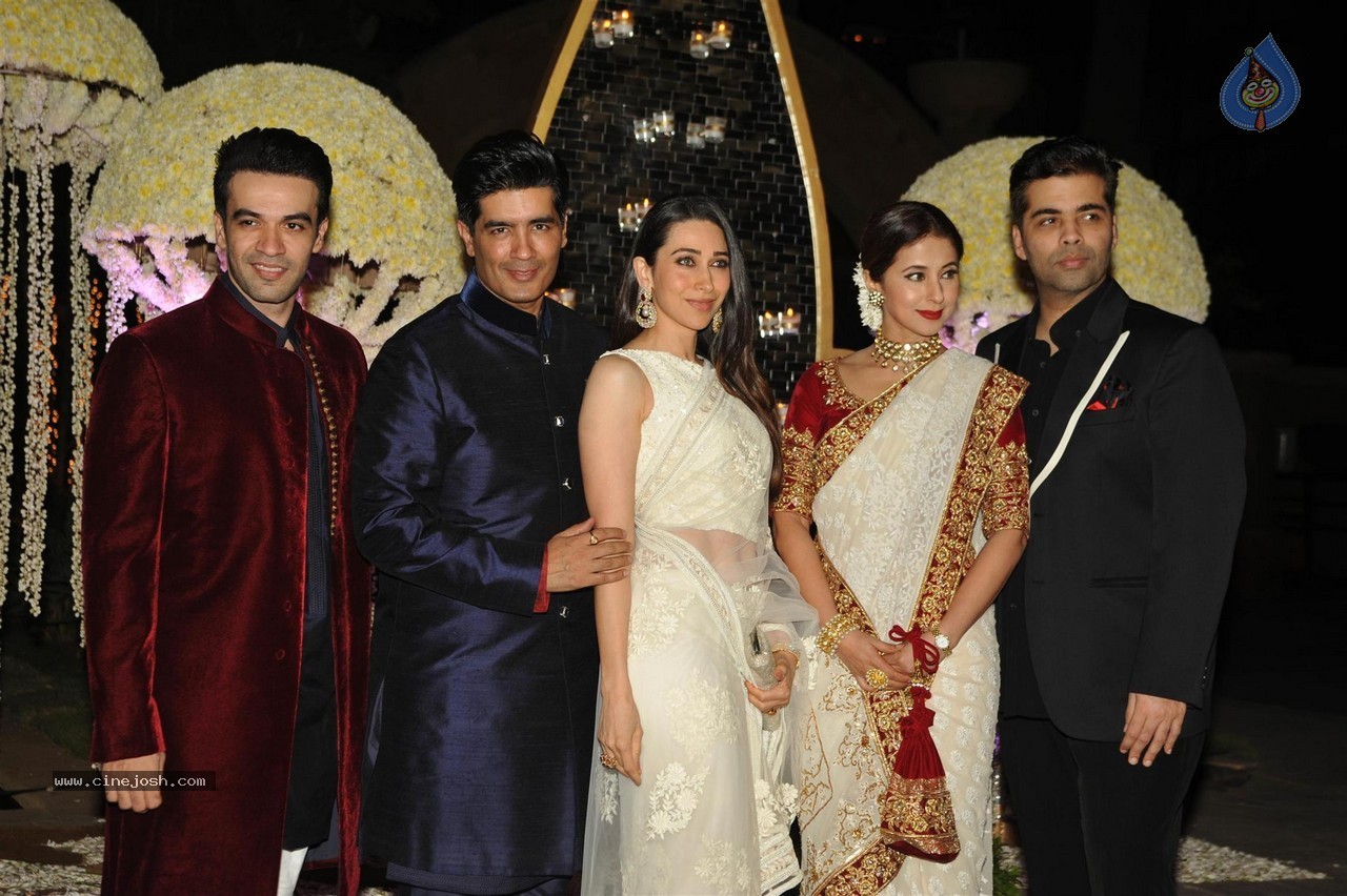 Manish Malhotra Niece Riddhi Malhotra Wedding Reception - 45 / 125 photos