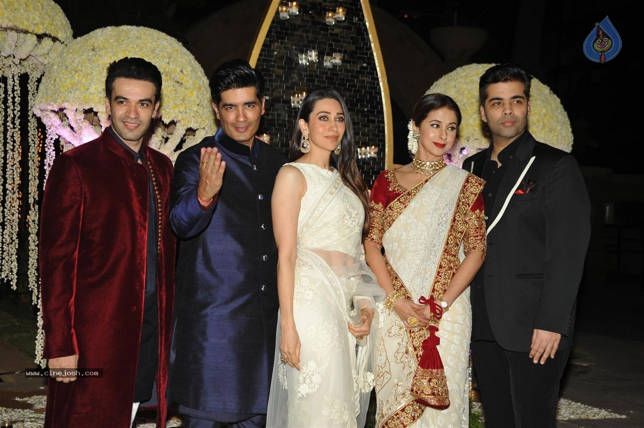 Manish Malhotra Niece Riddhi Malhotra Wedding Reception - 49 / 125 photos