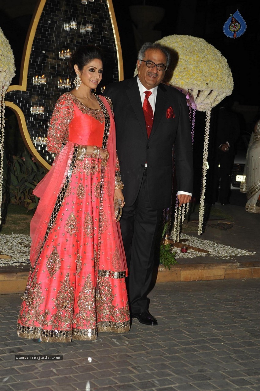 Manish Malhotra Niece Riddhi Malhotra Wedding Reception - 56 / 125 photos