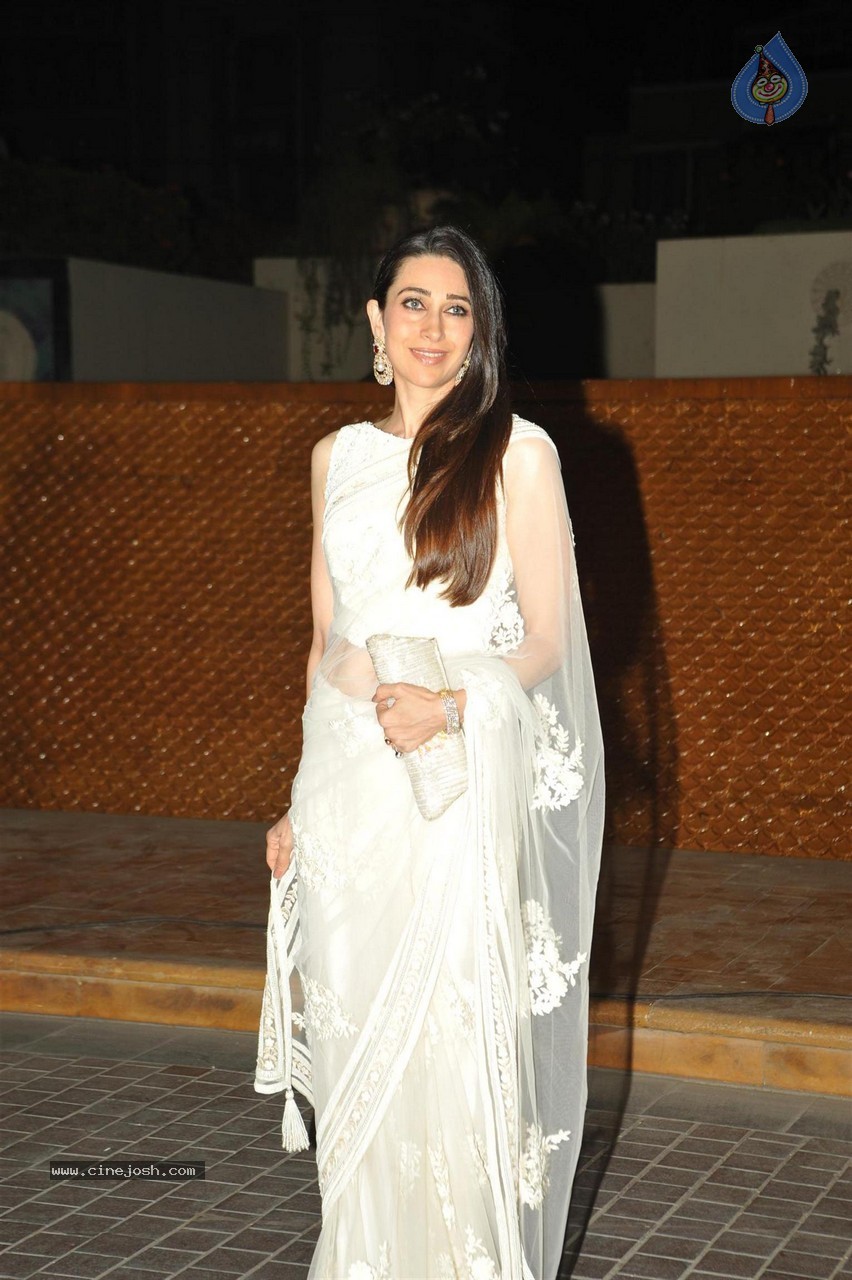 Manish Malhotra Niece Riddhi Malhotra Wedding Reception - 84 / 125 photos