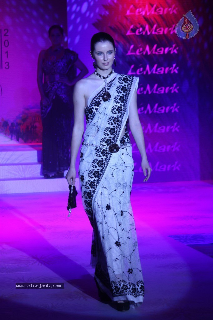 Marque 13 Fashion Show - 47 / 67 photos