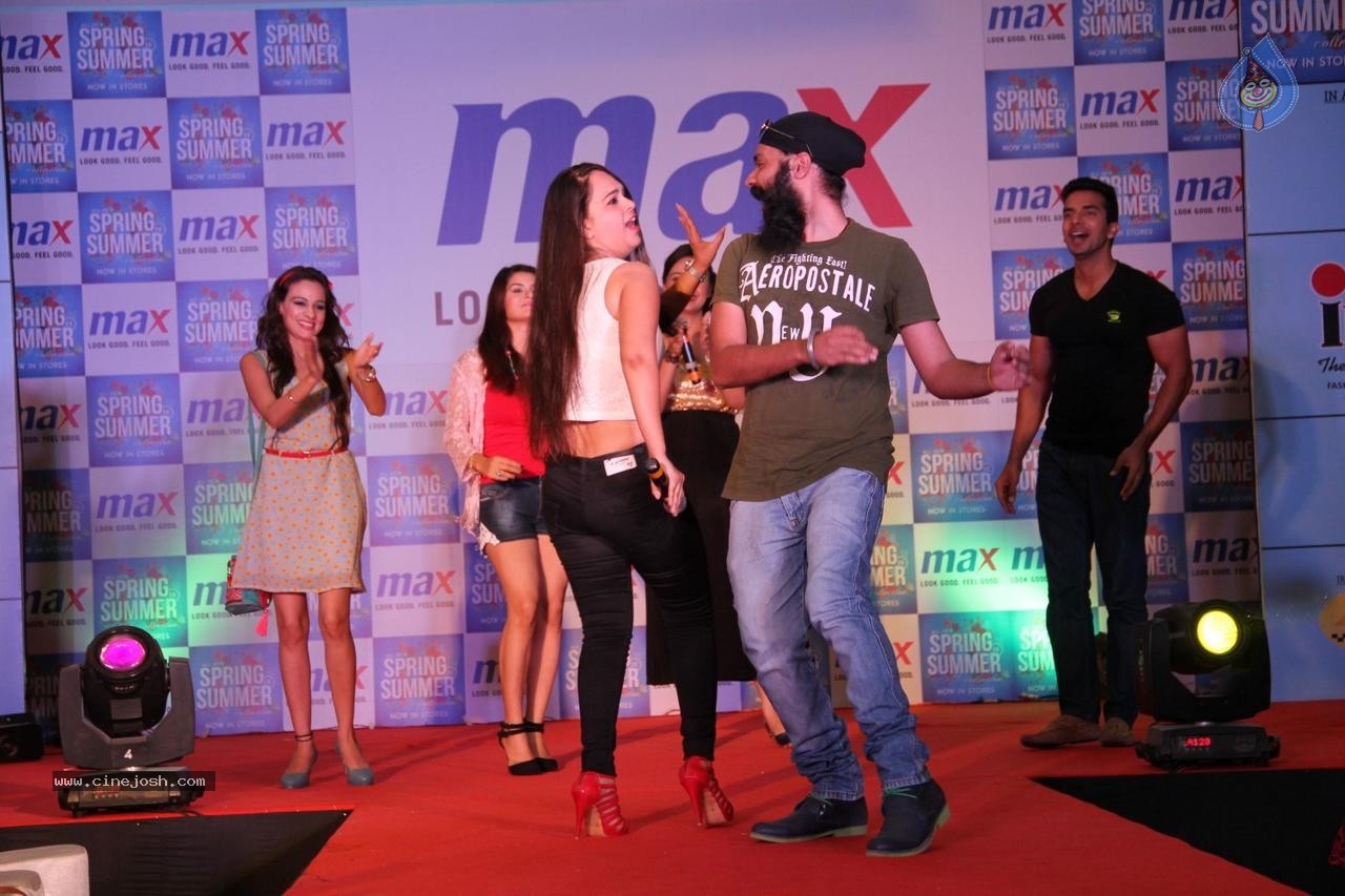 Max Summer Collection 2015 Launch Fashion Show - 24 / 112 photos