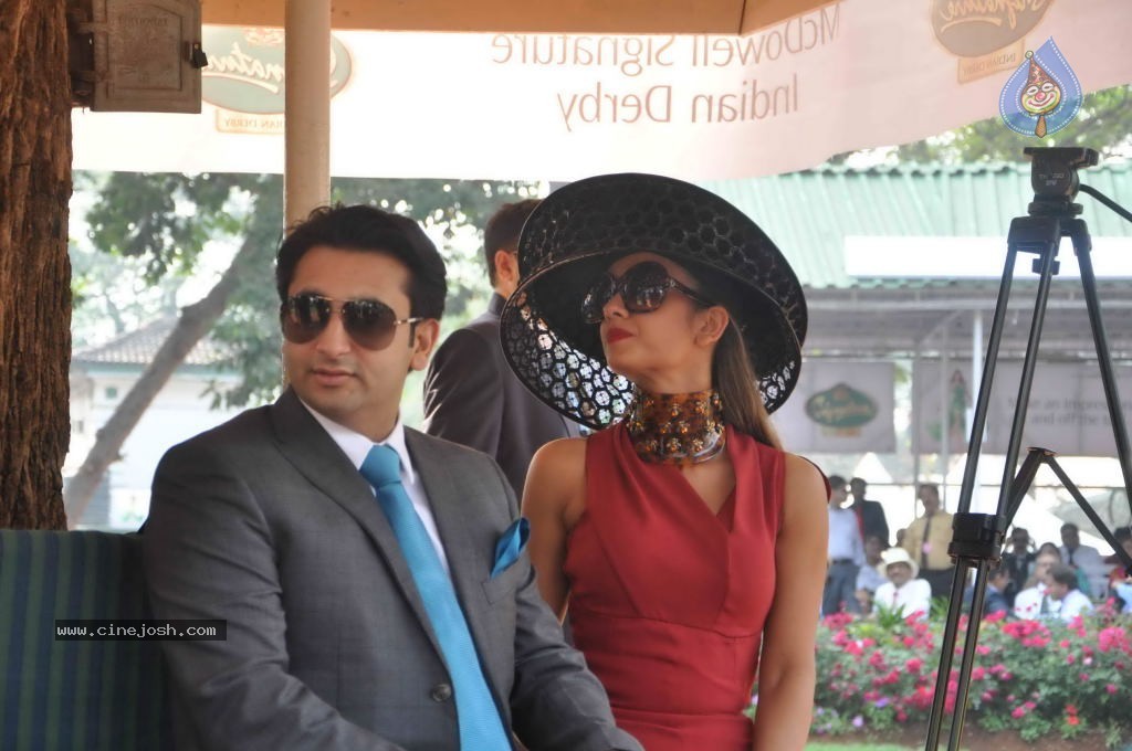 McDowell Signature Indian Derby 2014 - 16 / 78 photos