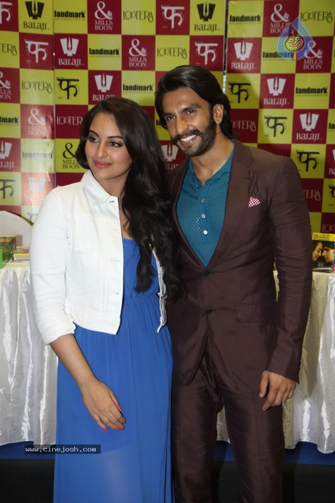Mills n Boon Lootera Novels Pack Launch - 11 / 58 photos