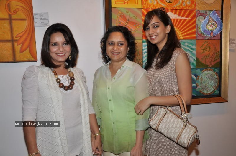 Minissha Lamba Mom Art Exhibition - 34 / 34 photos