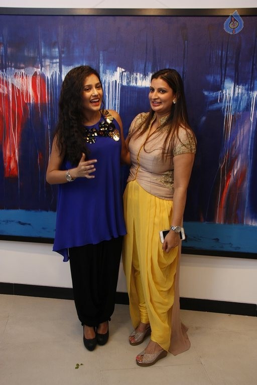 Mishti Chakraborty at Reflections Solo Show - 3 / 9 photos