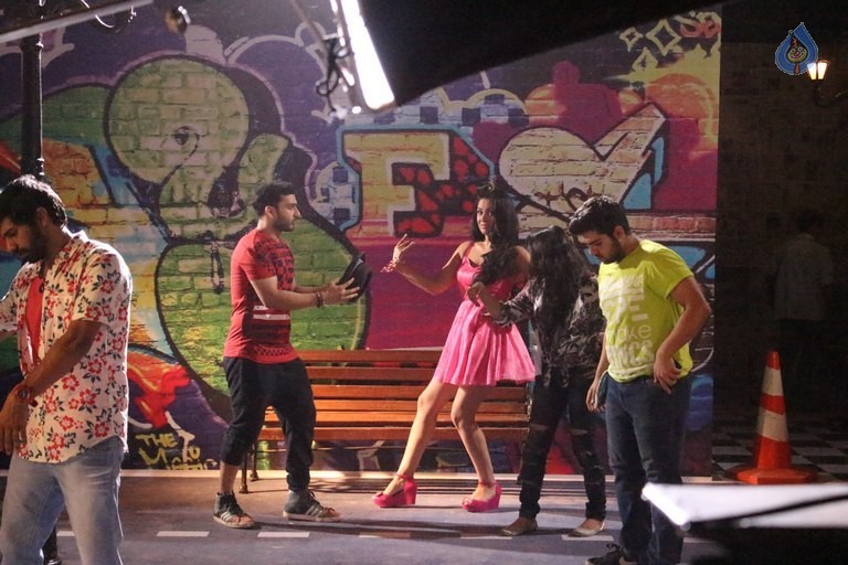 Missing on A Weekend Film Item Song Shoot - 2 / 29 photos
