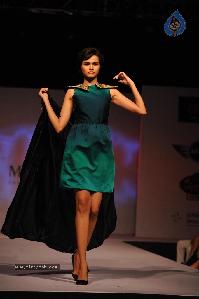 ModArt International Annual Graduating Fashion Show - 48 / 137 photos