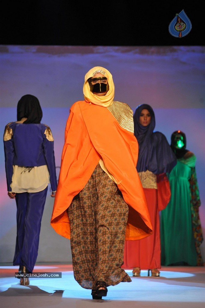 ModArt International Annual Graduating Fashion Show - 82 / 137 photos