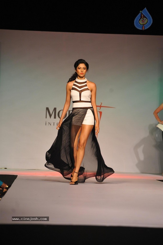 ModArt International Annual Graduating Fashion Show - 131 / 137 photos