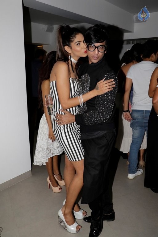 Model Rehan Shah Birthday Party - 53 / 54 photos