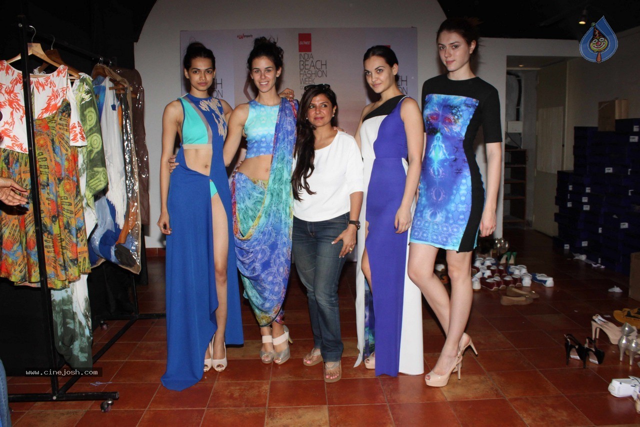 Models at IBFW Fitting n Interaction Session - 15 / 45 photos