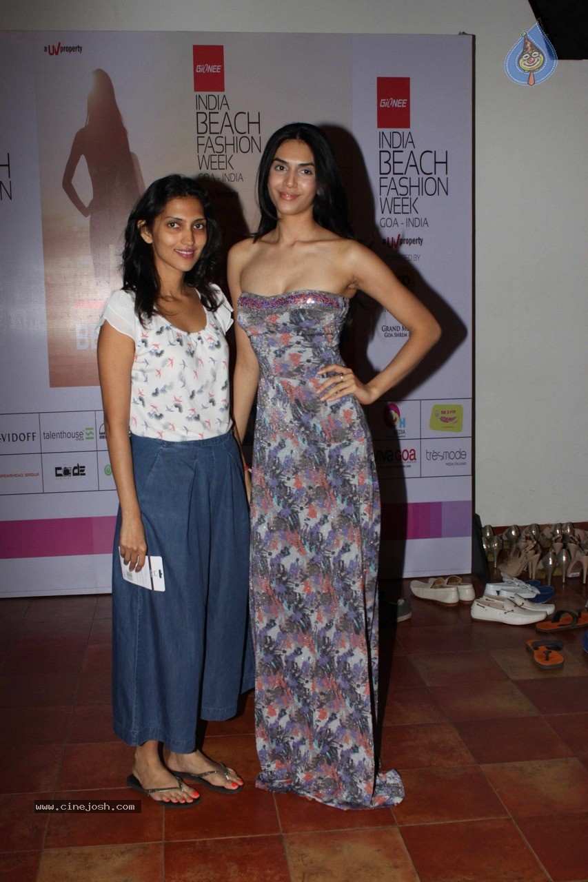 Models at IBFW Fitting n Interaction Session - 38 / 45 photos