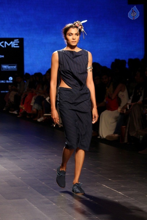 Models at Lakme Fashion Week Summer 2017 Show - 28 / 51 photos