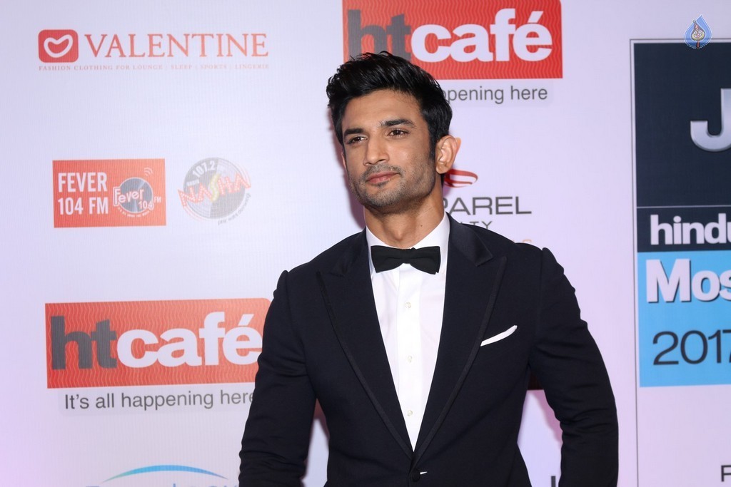 Most Stylish Awards 2017 Red Carpet 1 - 52 / 58 photos