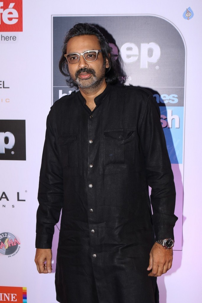 Most Stylish Awards 2017 Red Carpet 2 - 18 / 56 photos