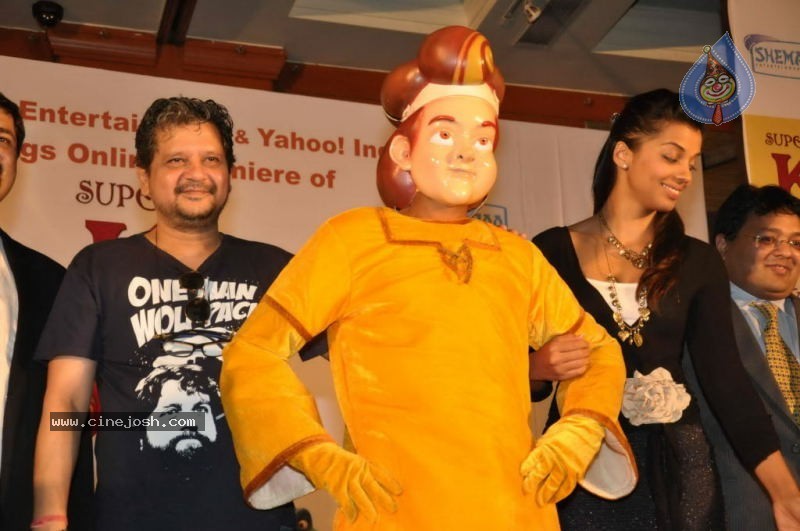 Mugdha Godse And Amole Gupte at Super K Online Premiere Photos - 21 / 39 photos