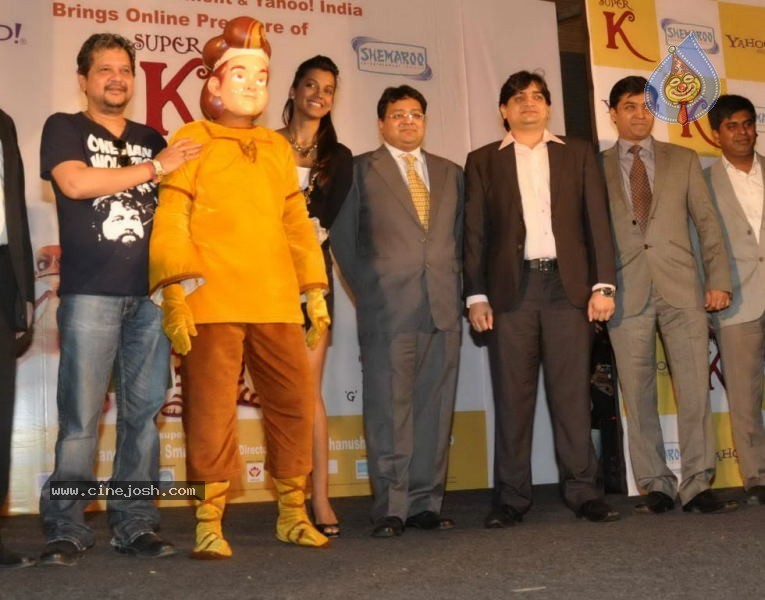 Mugdha Godse And Amole Gupte at Super K Online Premiere Photos - 25 / 39 photos