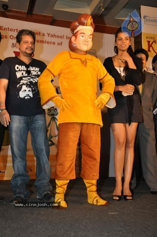 Mugdha Godse And Amole Gupte at Super K Online Premiere Photos - 30 / 39 photos