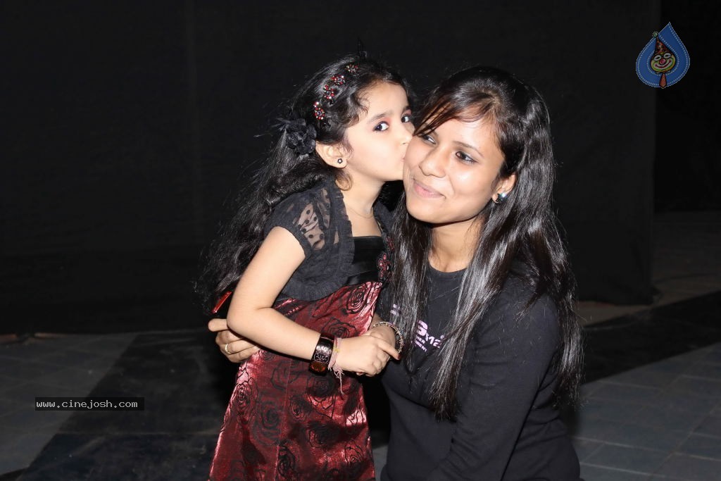 Mulund Festival 2011 Grand Finale Event - 39 / 47 photos