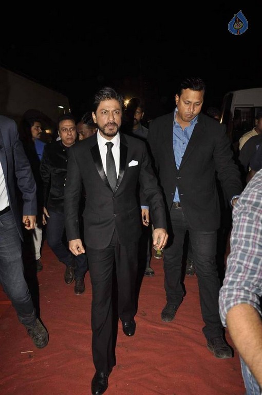 Mumbai Police Melawa Umang Red Carpet - 24 / 37 photos