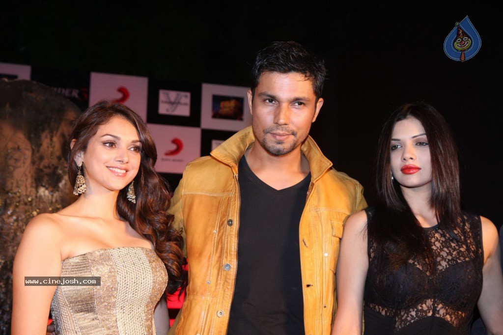 MURDER 3 First Look Launch - 5 / 54 photos