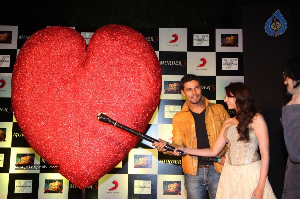 MURDER 3 First Look Launch - 14 / 54 photos