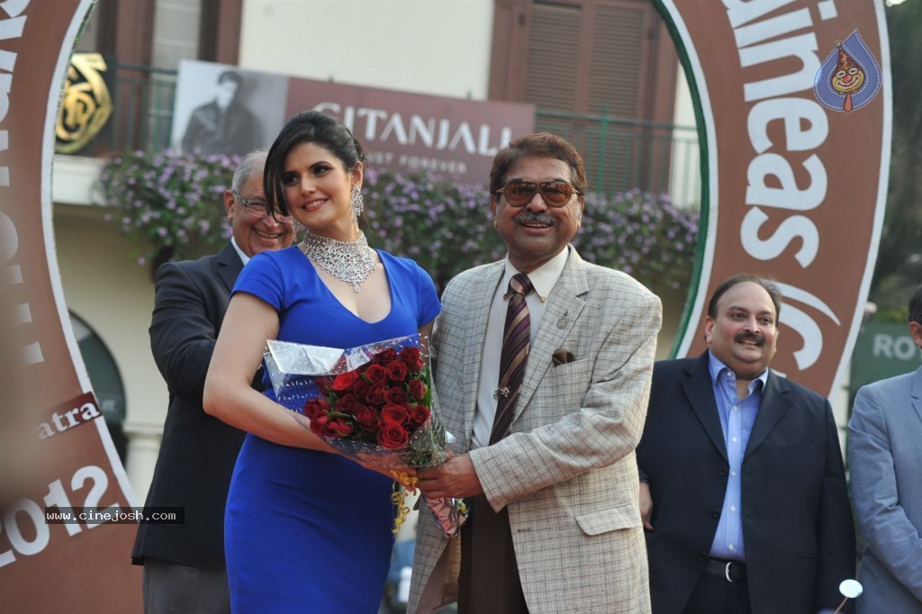 Nakshatra Guineas Race 2012 Event - 35 / 60 photos