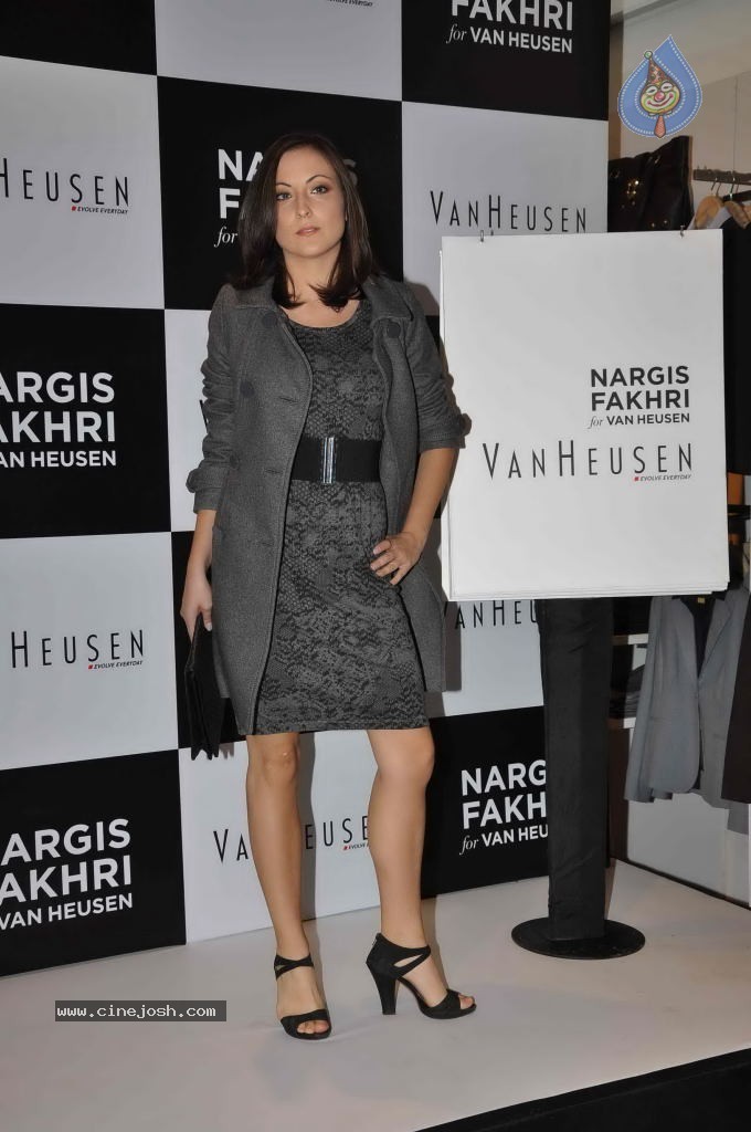 Nargis Fakhri Face of Van Heusen Woman - 5 / 63 photos
