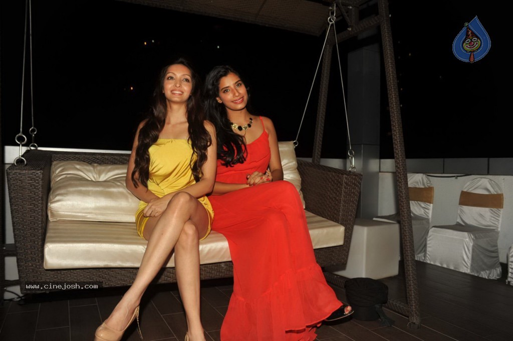 Nautanki Saala Success Party - 58 / 87 photos