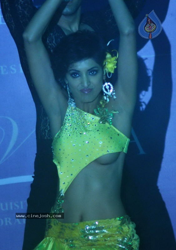 NAVINYA Fusion Collection Launch Fashion Show - 49 / 63 photos