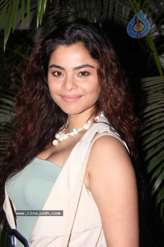 Neeta Lulla Collection Showcase - 30 / 59 photos