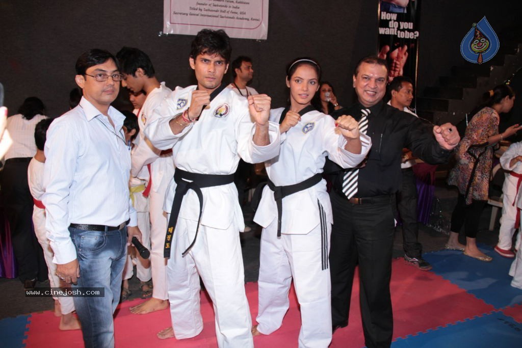 Neetu Chandra at Taekwondo Challenge 2102 Event - 17 / 82 photos