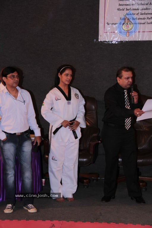 Neetu Chandra at Taekwondo Challenge 2102 Event - 37 / 82 photos