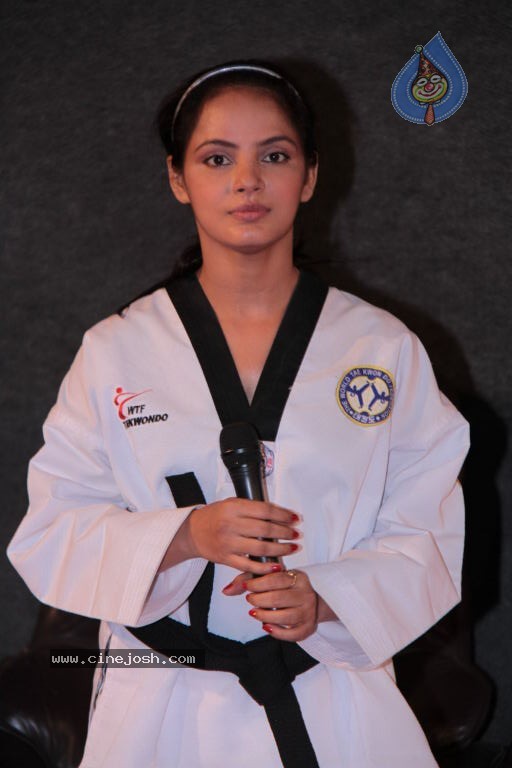 Neetu Chandra at Taekwondo Challenge 2102 Event - 66 / 82 photos