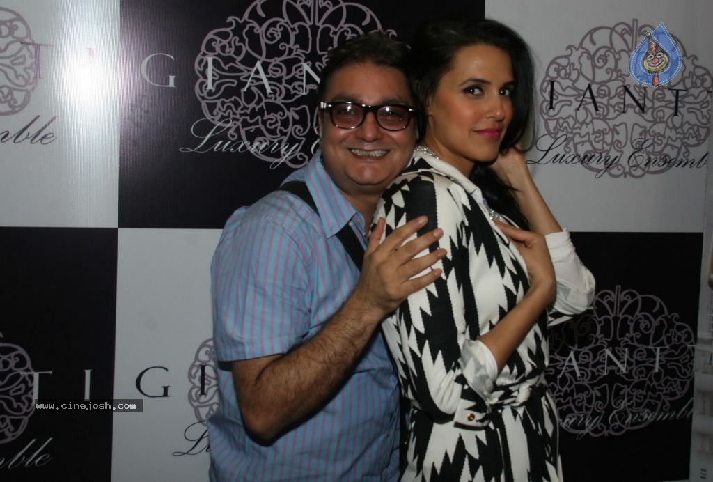 Neha Dhupia at Gianti Event - 6 / 28 photos