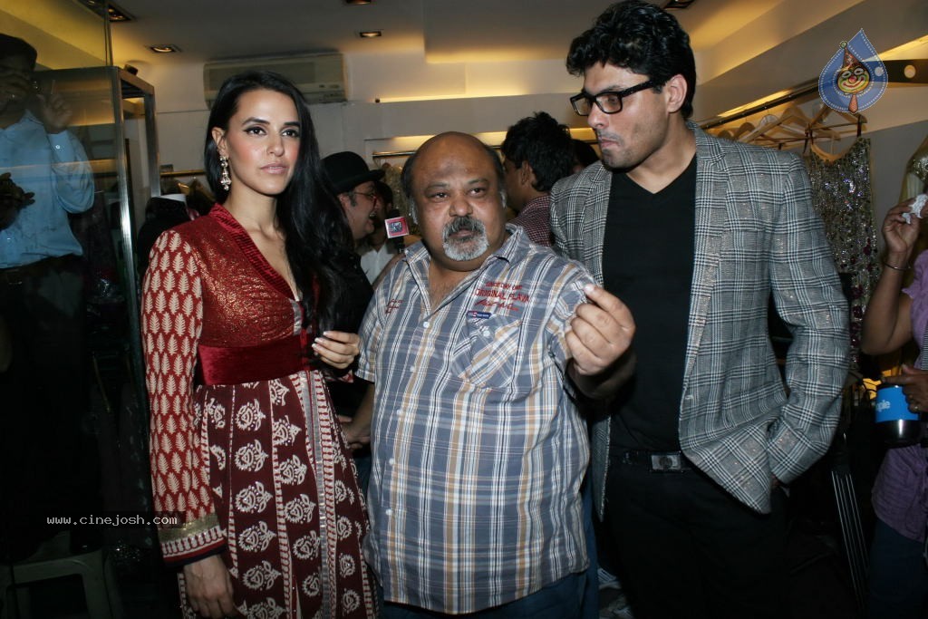 Neha Dhupia at Libas Store Event - 29 / 30 photos