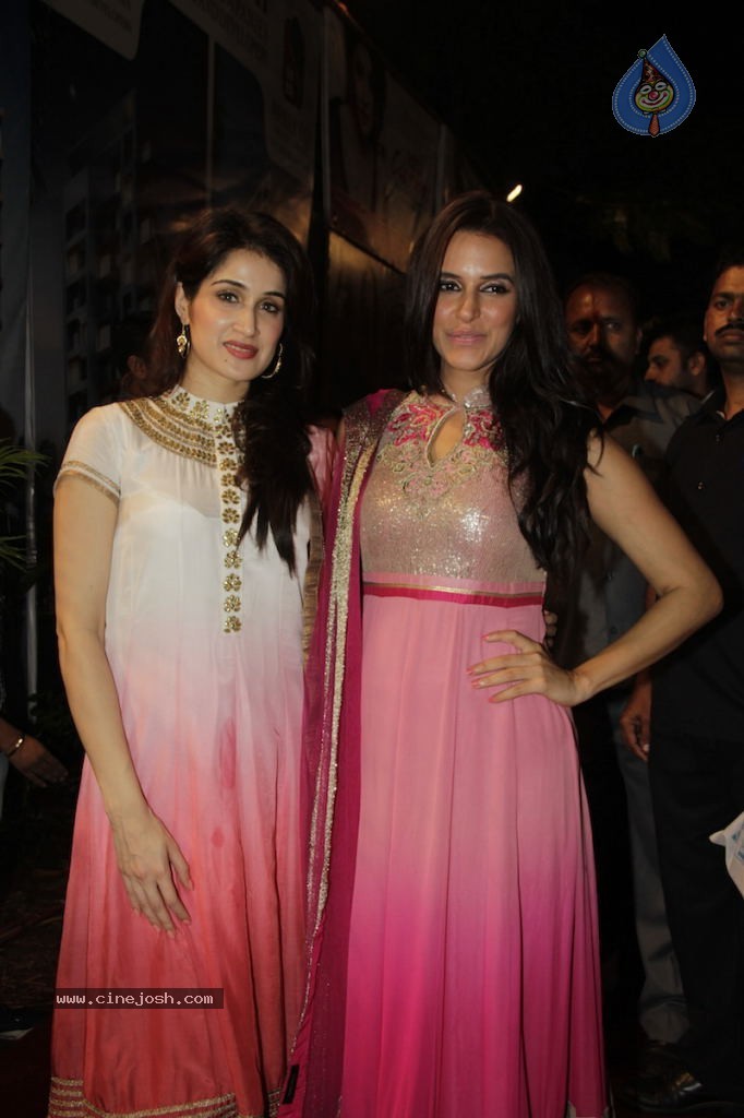 Neha Dhupia Promotes Rush - 23 / 28 photos