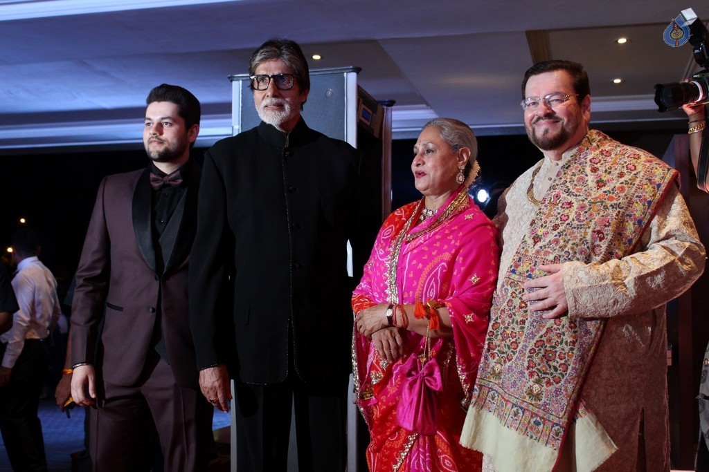 Neil Nitin Mukesh And Rukmini Sahay Reception 2 - 16 / 41 photos