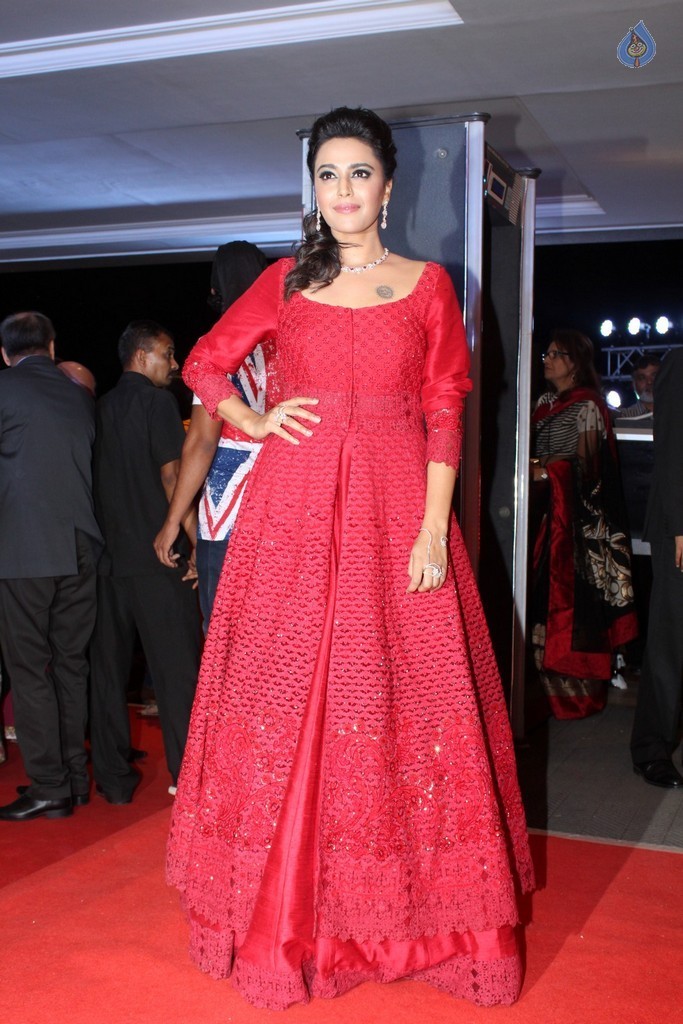Neil Nitin Mukesh And Rukmini Sahay Reception 2 - 28 / 41 photos
