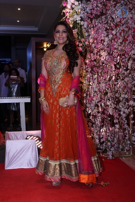 Neil Nitin Mukesh And Rukmini Sahay Reception 1 - 34 / 70 photos