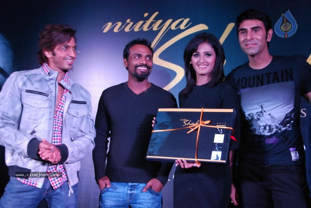 Nritya Shakti 2012 Calendar Launch - 34 / 49 photos