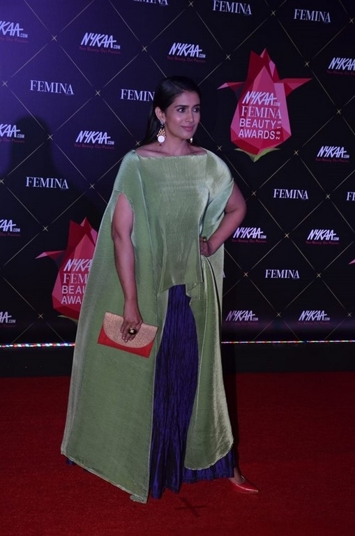 Nykaa Femina Beauty Awards 2019 - 5 / 42 photos